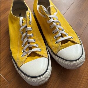 Converse All Stars yellow low top sneakers